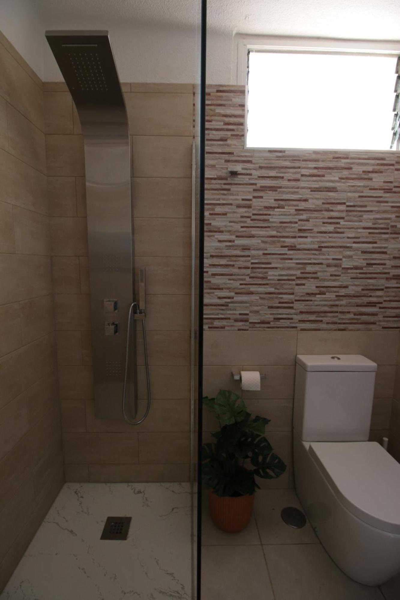 סן מיגל דה אבונה Casita Maria - Luxurious 1-Bedroom Apartment With Sea Views And Pool מראה חיצוני תמונה